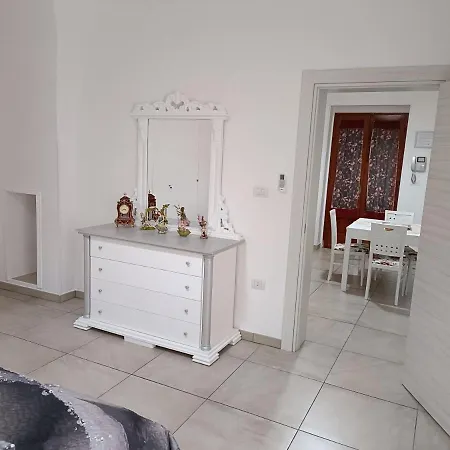 La Casa Dei Desideri דירה אוריה